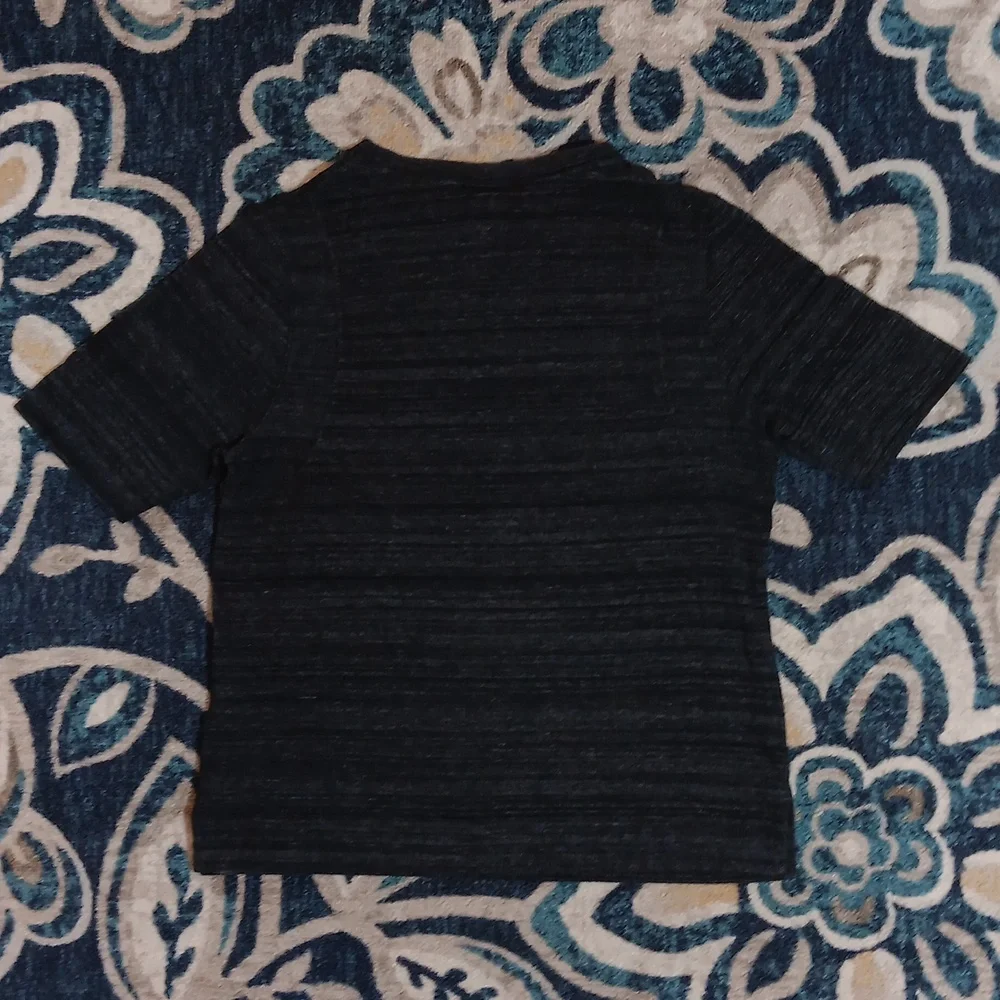 Nike gray & black knit oversize short sleeve tshirt top women's XS